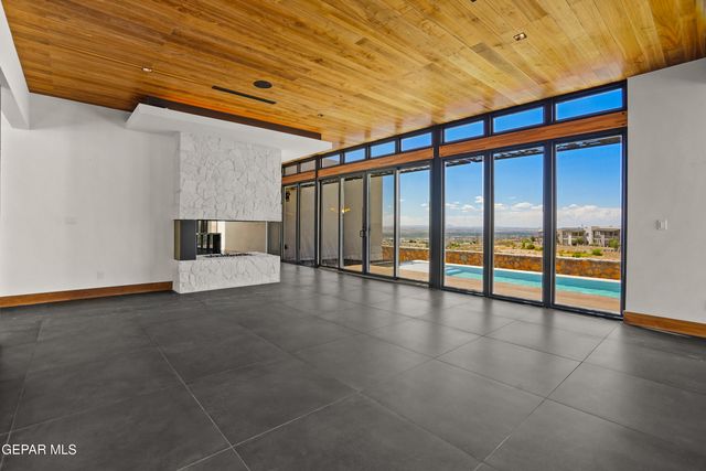 287 EVEREST Drive, El Paso, TX 79912