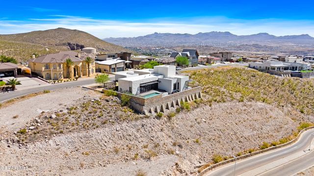 287 EVEREST Drive, El Paso, TX 79912