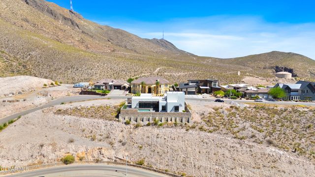 287 EVEREST Drive, El Paso, TX 79912