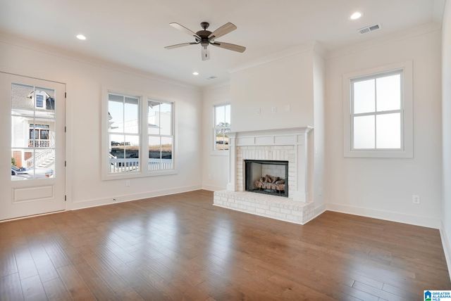 0000000552 VILLAGE GREEN WAY, Hoover, AL 35226