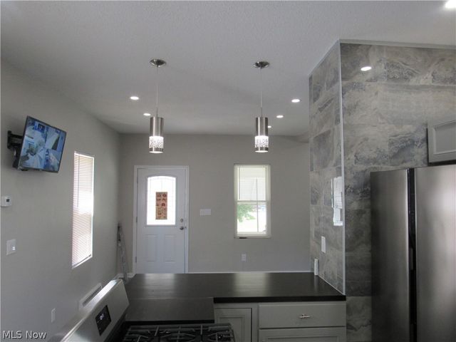 2827 E 117th Street, Cleveland, OH 44120