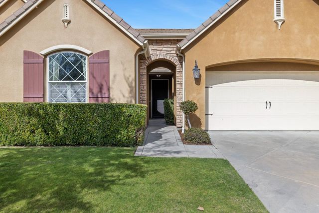 4095 Everglade Avenue, Clovis, CA 93619
