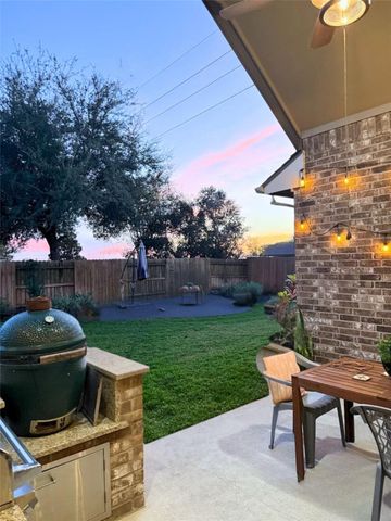 19727 W Verde Creek Circle, Cypress, TX 77433