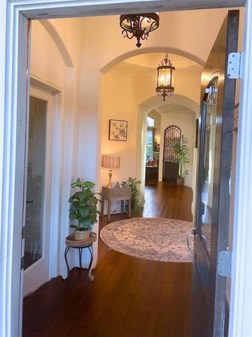 19727 W Verde Creek Circle, Cypress, TX 77433