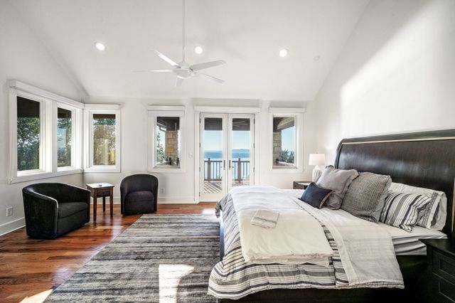 175 Bay Hill Drive, Possum Kingdom Lake, TX 76449