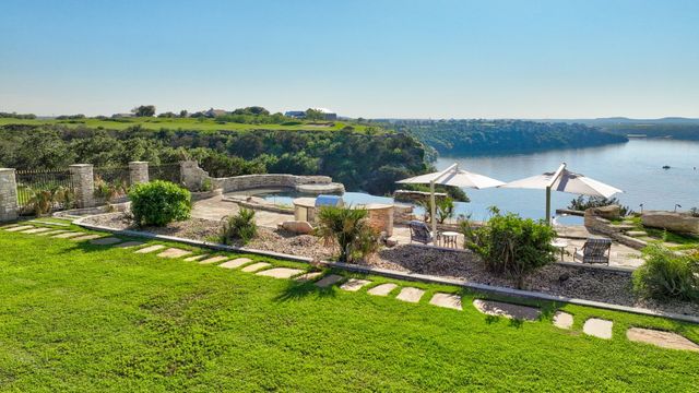 175 Bay Hill Drive, Possum Kingdom Lake, TX 76449