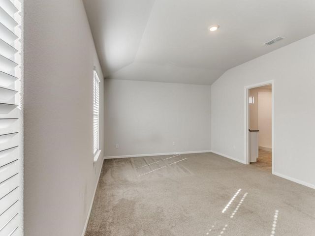 233 Abingdon Street, Azle, TX 76020