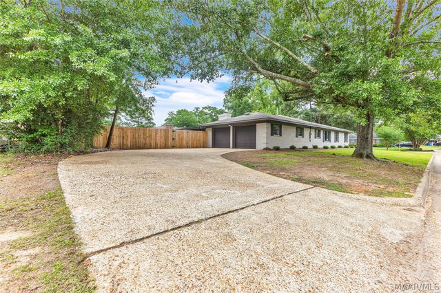 203 Kay Street, Prattville, AL 36066