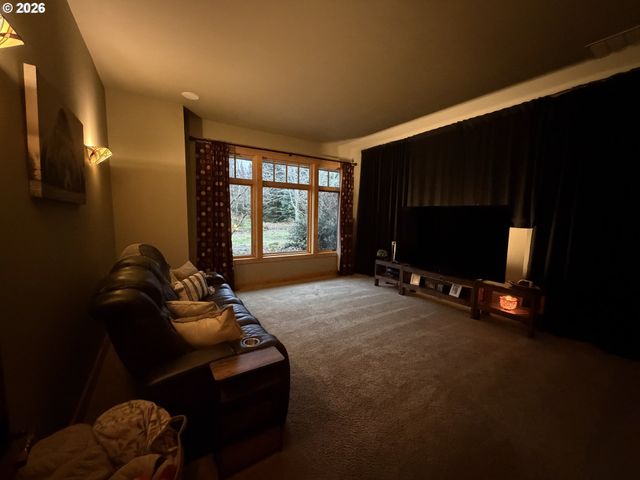 172 CONNIE Ln, Washougal, WA 98671