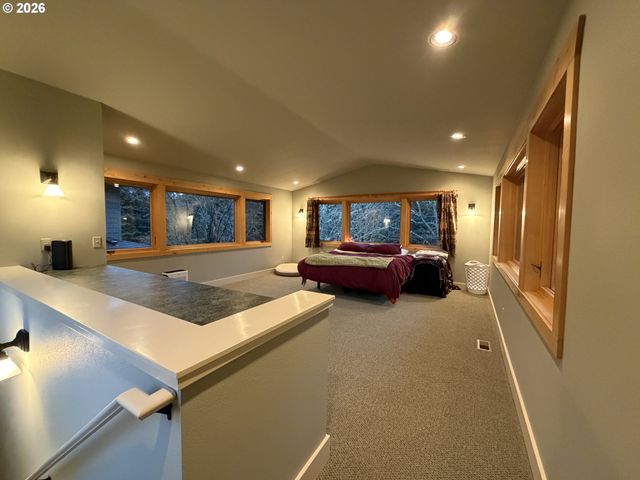 172 CONNIE Ln, Washougal, WA 98671