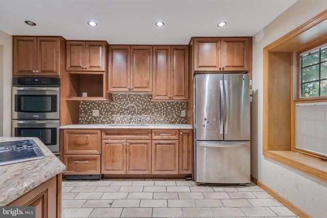 8231 NORTHLAKE CT, Laurel, MD 20707