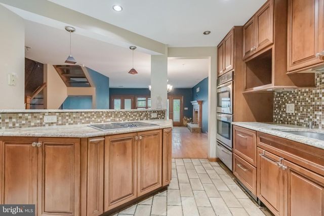 8231 NORTHLAKE CT, Laurel, MD 20707