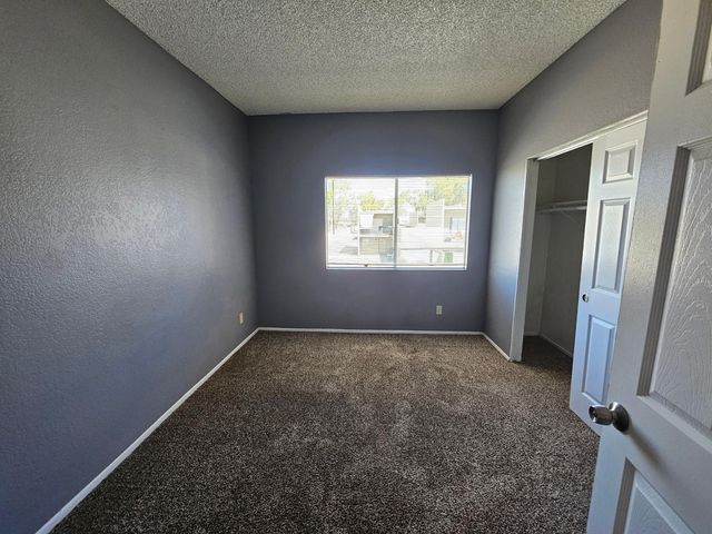 2801 E Monte Cristo Avenue Apt 201, Phoenix, AZ 85032