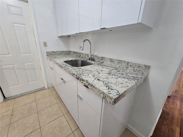 14901 NW 9th Ct 14901, Miami, FL 33168