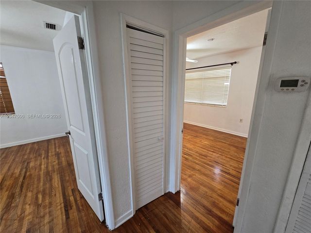 14901 NW 9th Ct 14901, Miami, FL 33168