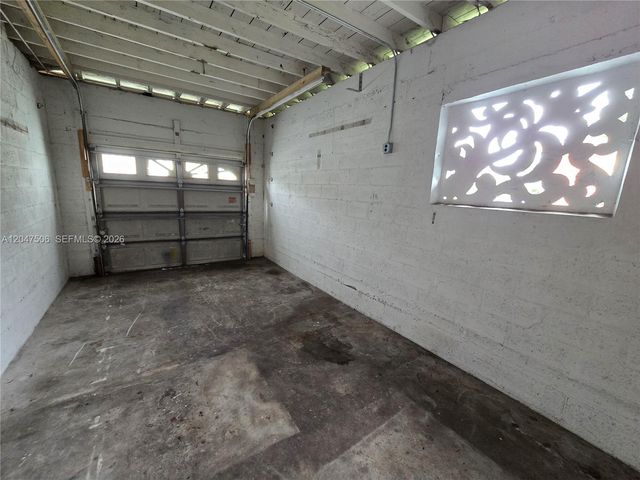 14901 NW 9th Ct 14901, Miami, FL 33168