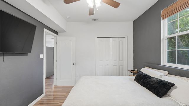 1650 KATY ST, New Braunfels, TX 78130