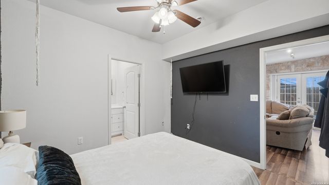 1650 KATY ST, New Braunfels, TX 78130