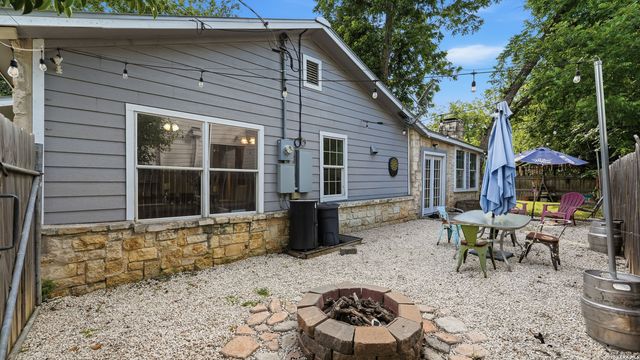 1650 KATY ST, New Braunfels, TX 78130
