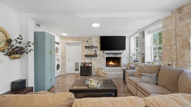 1650 KATY ST, New Braunfels, TX 78130