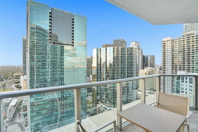 1300 Brickell Bay Dr 2702, Miami, FL 33131