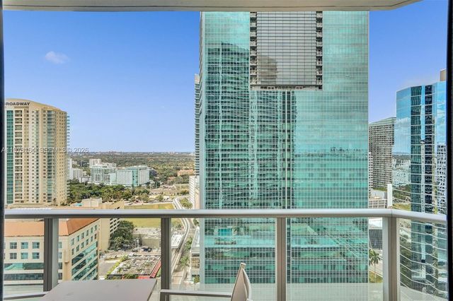 1300 Brickell Bay Dr 2702, Miami, FL 33131