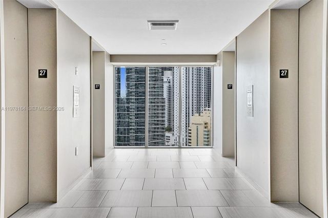 1300 Brickell Bay Dr 2702, Miami, FL 33131