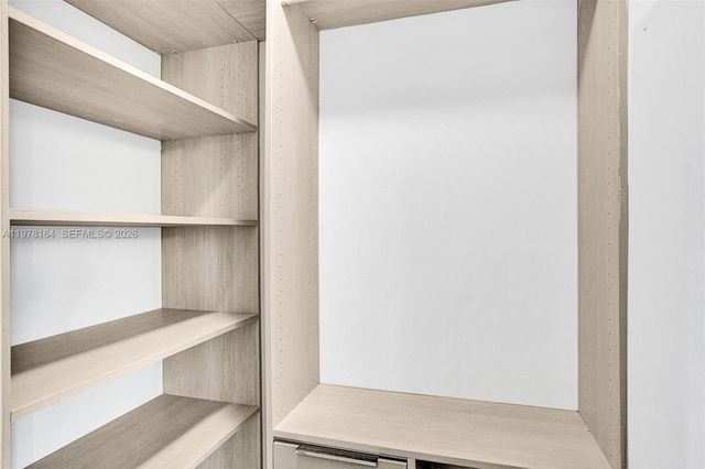 1300 Brickell Bay Dr 2702, Miami, FL 33131