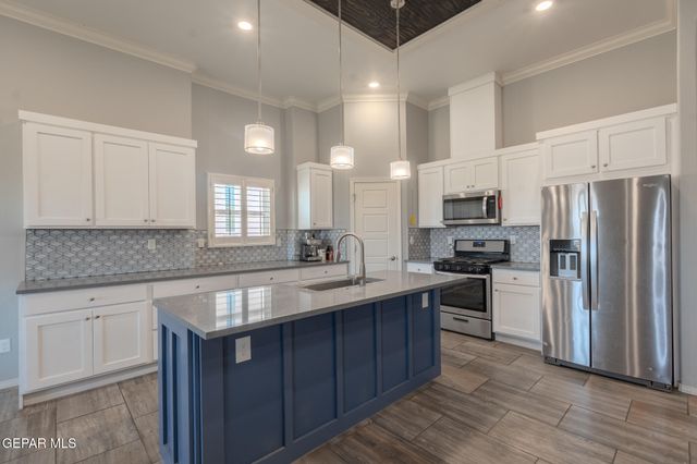 13453 Coldham Street, El Paso, TX 79928