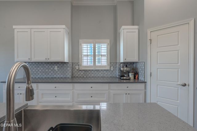 13453 Coldham Street, El Paso, TX 79928