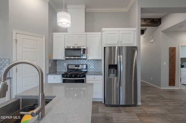 13453 Coldham Street, El Paso, TX 79928
