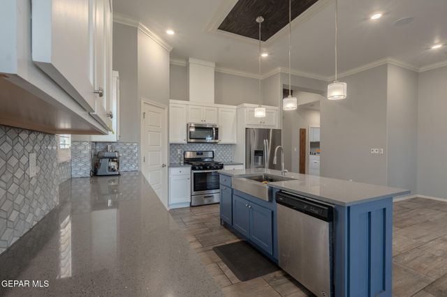 13453 Coldham Street, El Paso, TX 79928