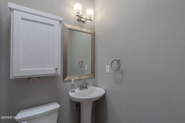 13453 Coldham Street, El Paso, TX 79928