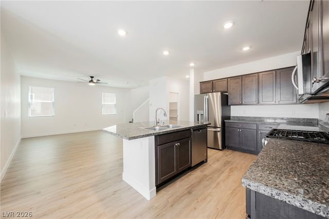 5282 Belmont Mill Court, Las Vegas, NV 89122