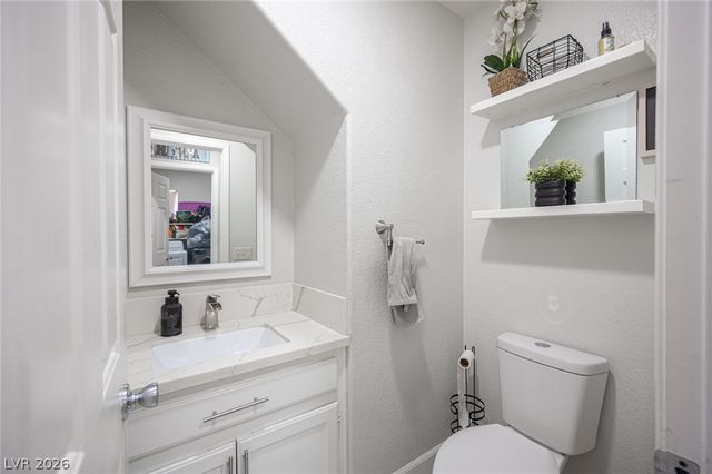 822 Grape Vine Avenue, Henderson, NV 89002