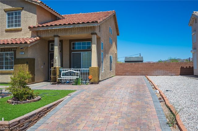 822 Grape Vine Avenue, Henderson, NV 89002