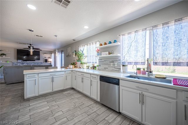 822 Grape Vine Avenue, Henderson, NV 89002