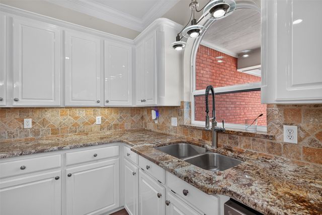 532 Parklane Drive, Bossier City, LA 71111