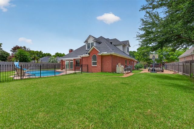 532 Parklane Drive, Bossier City, LA 71111