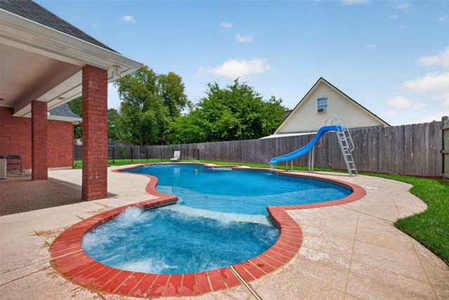532 Parklane Drive, Bossier City, LA 71111