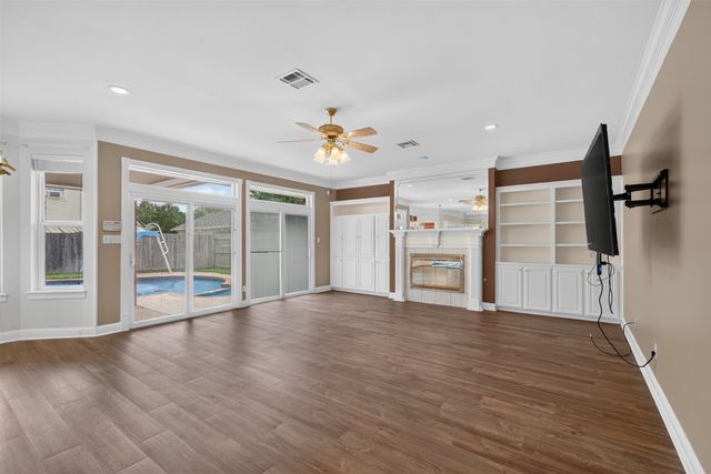 532 Parklane Drive, Bossier City, LA 71111