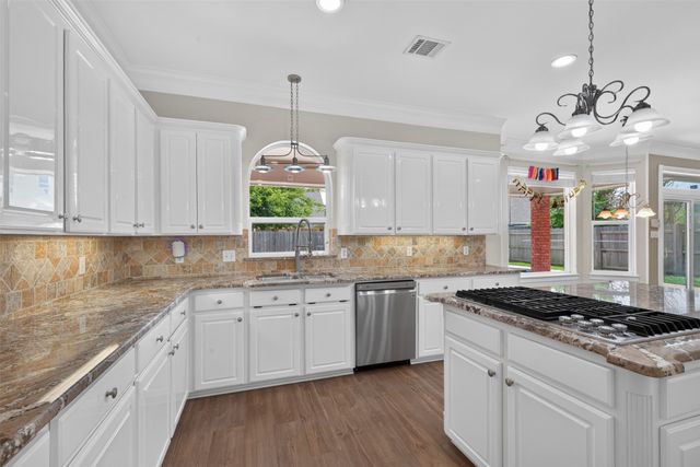 532 Parklane Drive, Bossier City, LA 71111