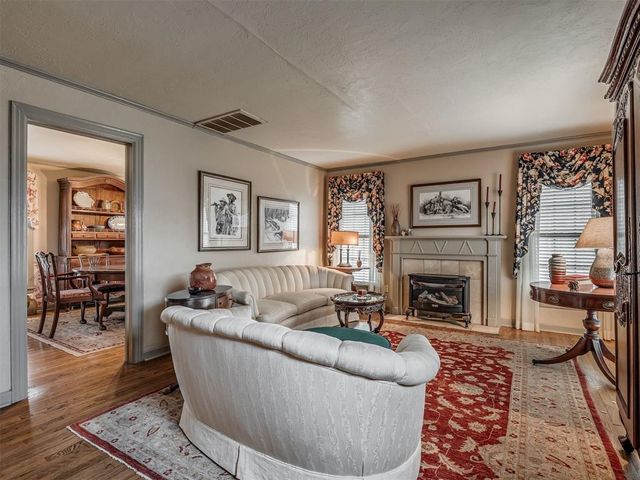 2717 NW 45th Street, Oklahoma City, OK 73112