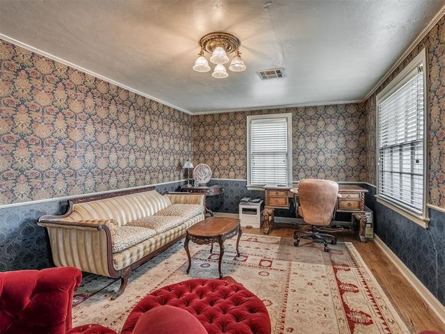 2717 NW 45th Street, Oklahoma City, OK 73112