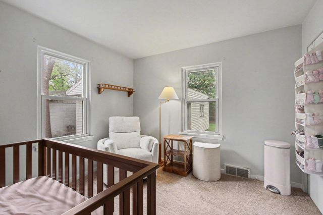 769 S Calumet Road, Chesterton, IN 46304