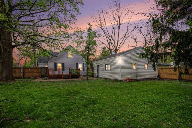 769 S Calumet Road, Chesterton, IN 46304