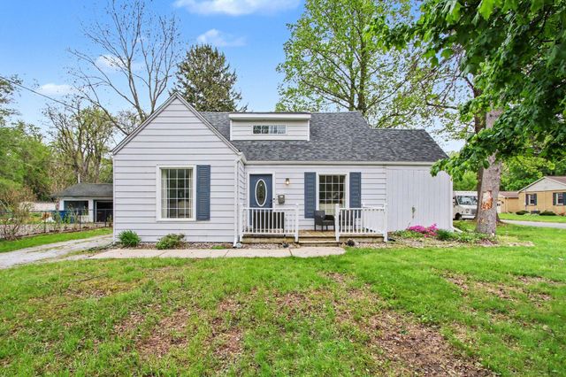 769 S Calumet Road, Chesterton, IN 46304