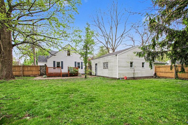 769 S Calumet Road, Chesterton, IN 46304