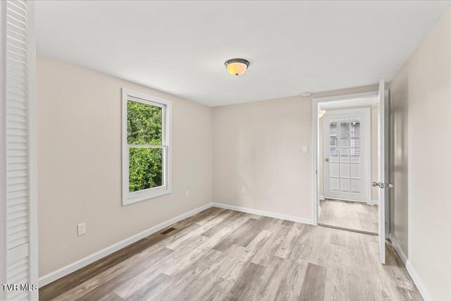 610 West Main Street, Greeneville, TN 37743