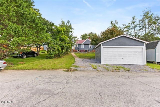 610 West Main Street, Greeneville, TN 37743